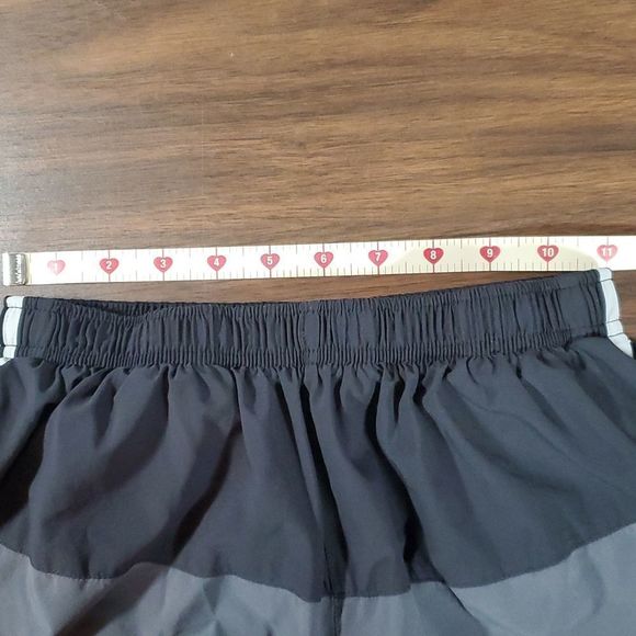 Run in Rabbit Running Shorts with Built‎ in Panty Size Small - Picture 8 of 10